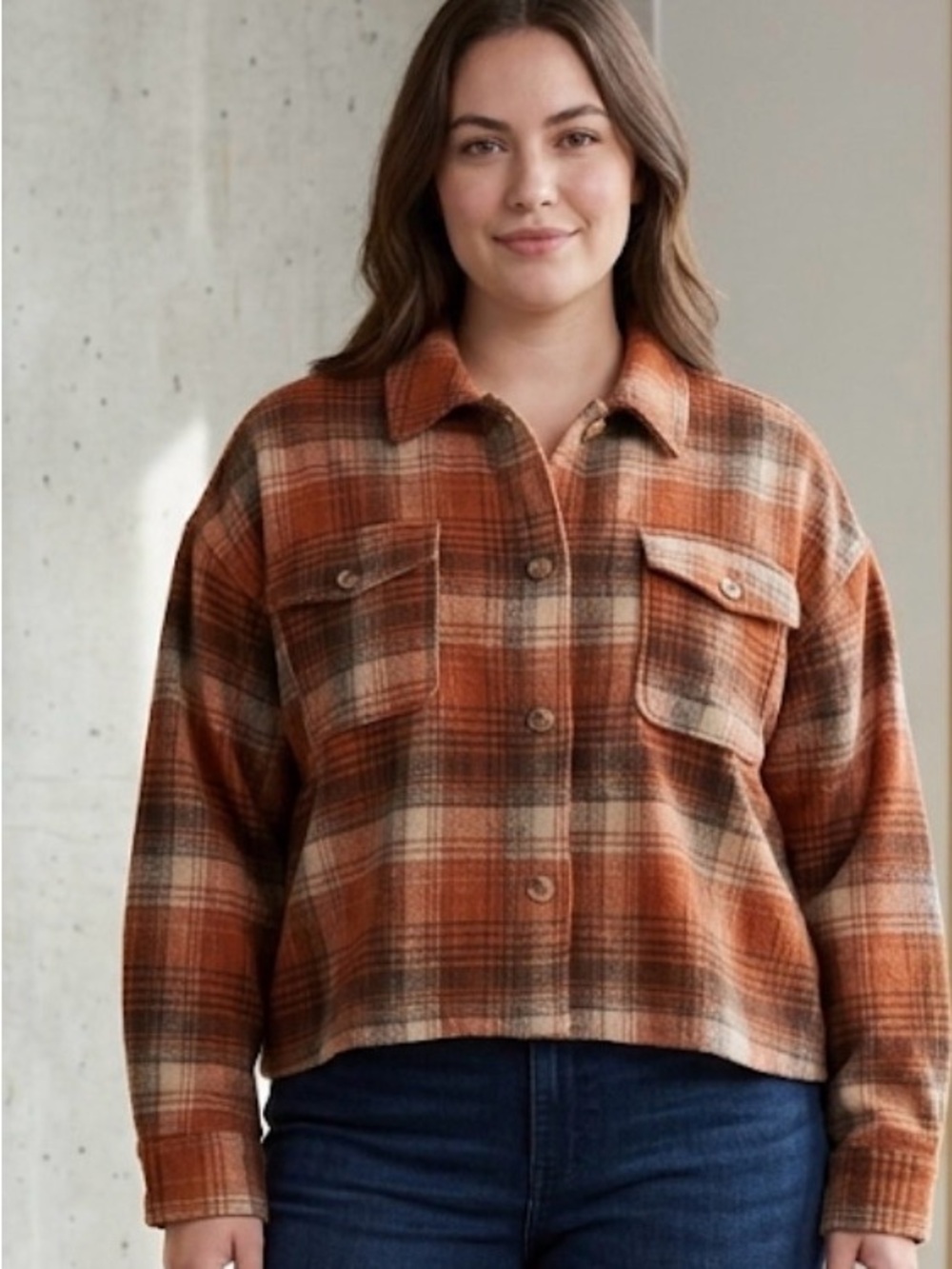 Easel Los Angeles Plaid Women’s size L Cropped Flannel Shirt Shacket (A616)